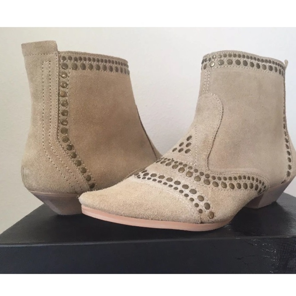 Matisse Sultan Beige studded suede ankle booties